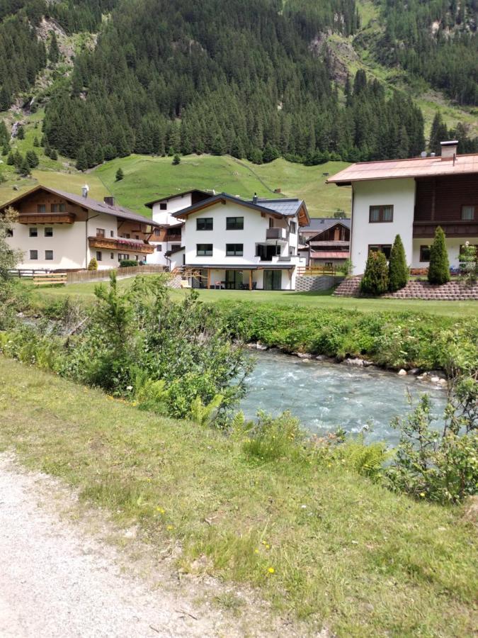 Apart Alpenjuwel Sankt Leonhard im Pitztal Exteriör bild