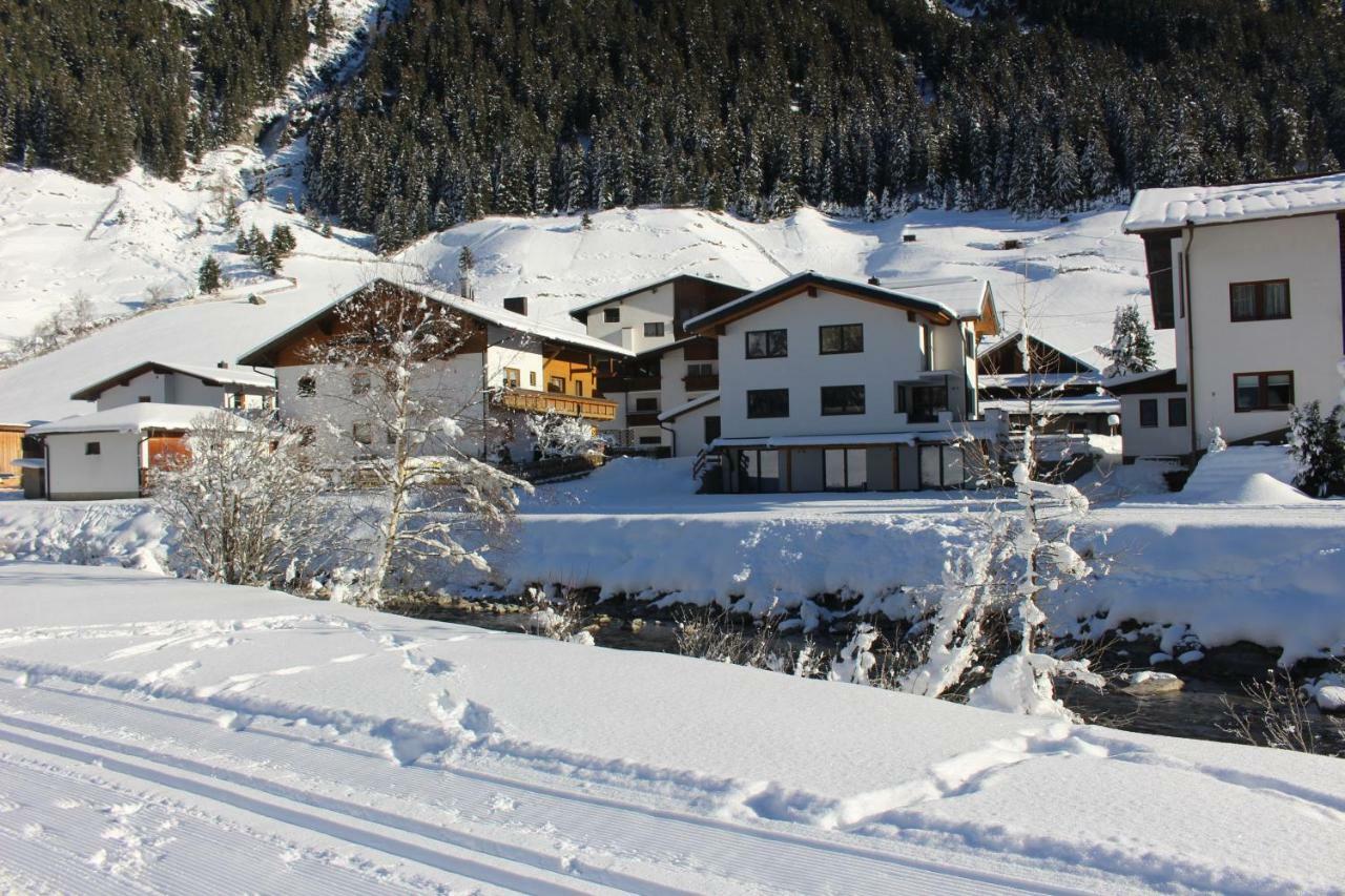 Apart Alpenjuwel Sankt Leonhard im Pitztal Exteriör bild